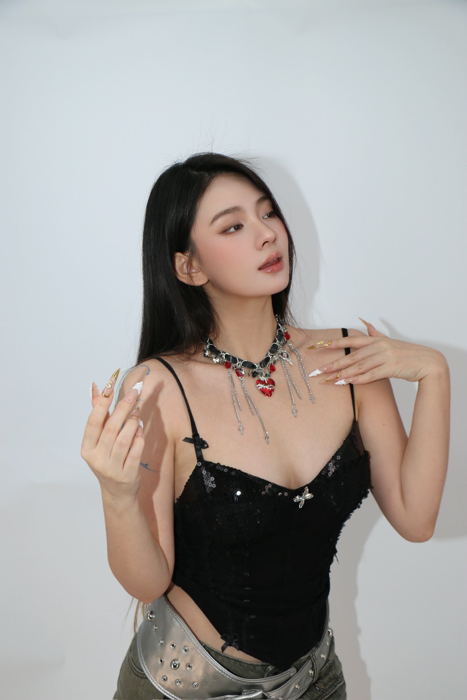 Heart of The Thorns Necklace