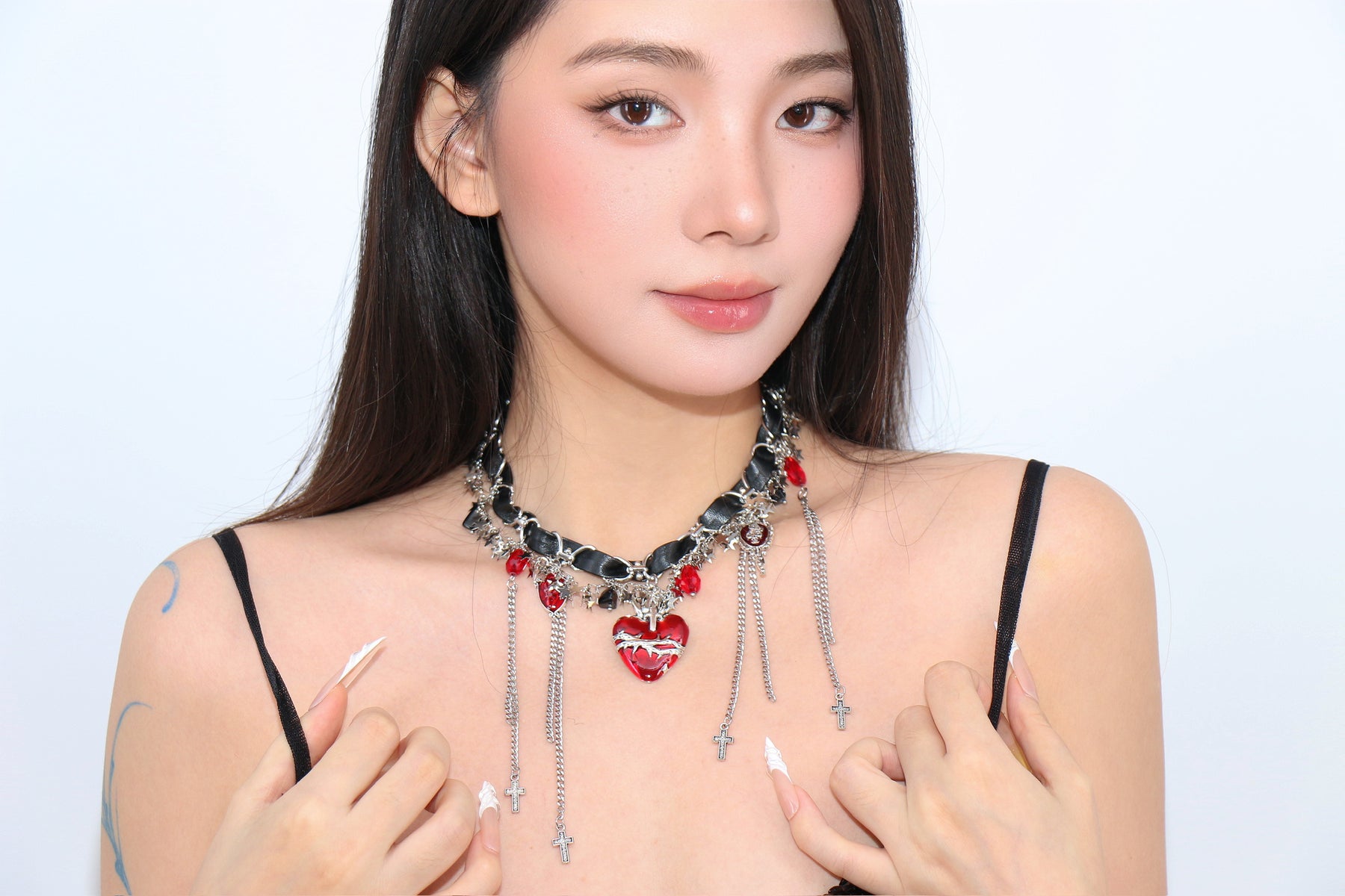 Heart of The Thorns Necklace